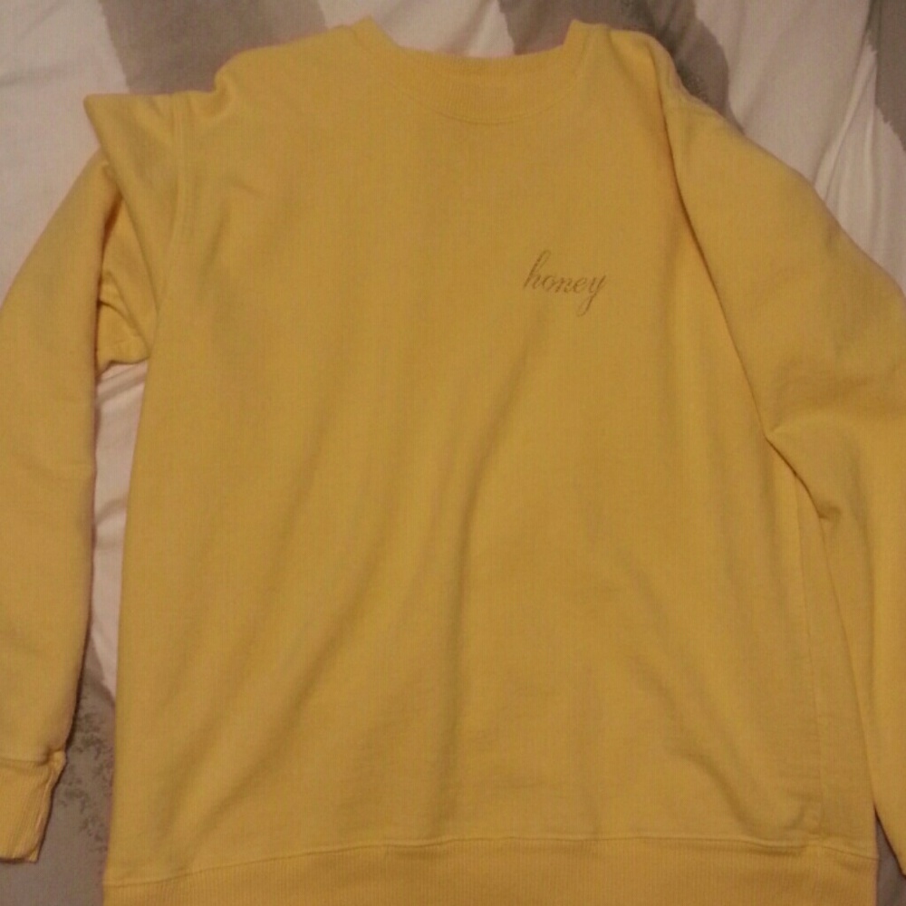 Brandy Melville Honey Sweatshirt
